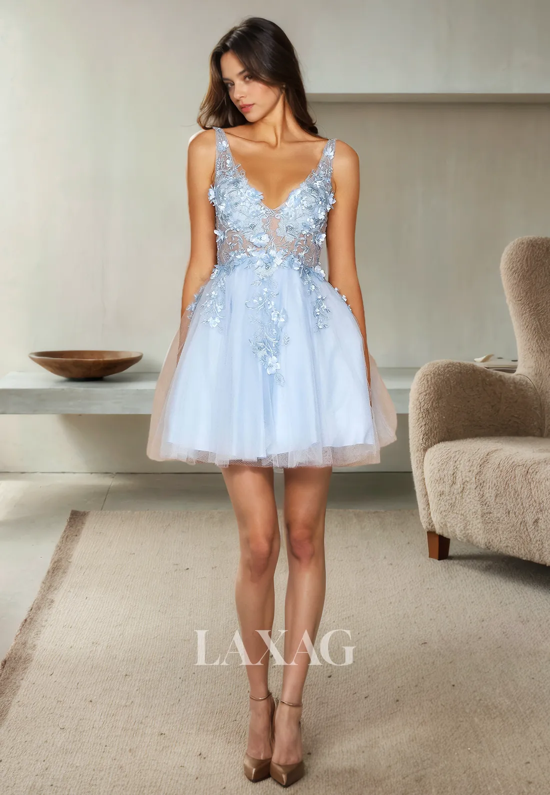 A-Line Low V-Neck Backless Appliques Tulle illusion Party Homecoming Dress