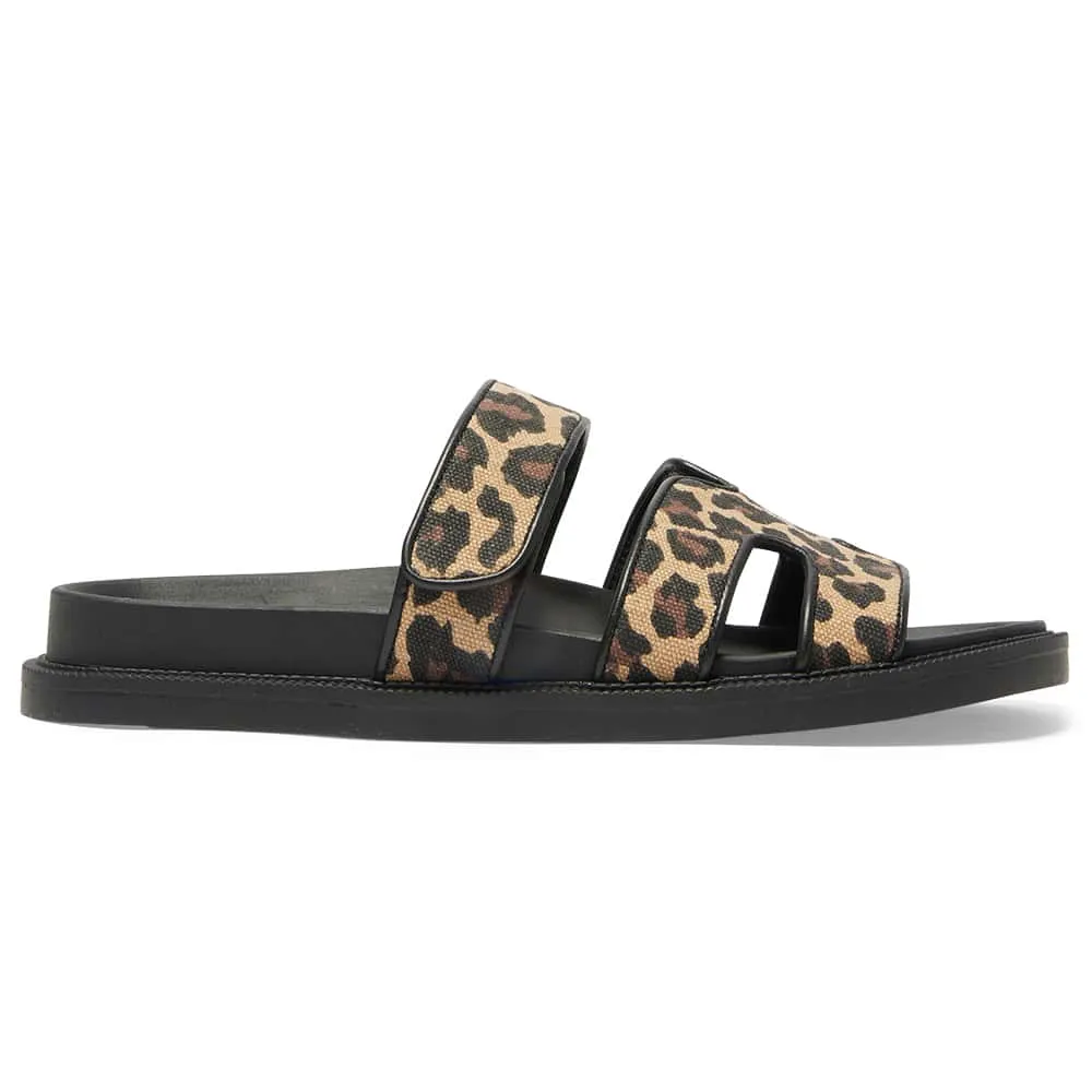 Guru Slide in Animal Fabric