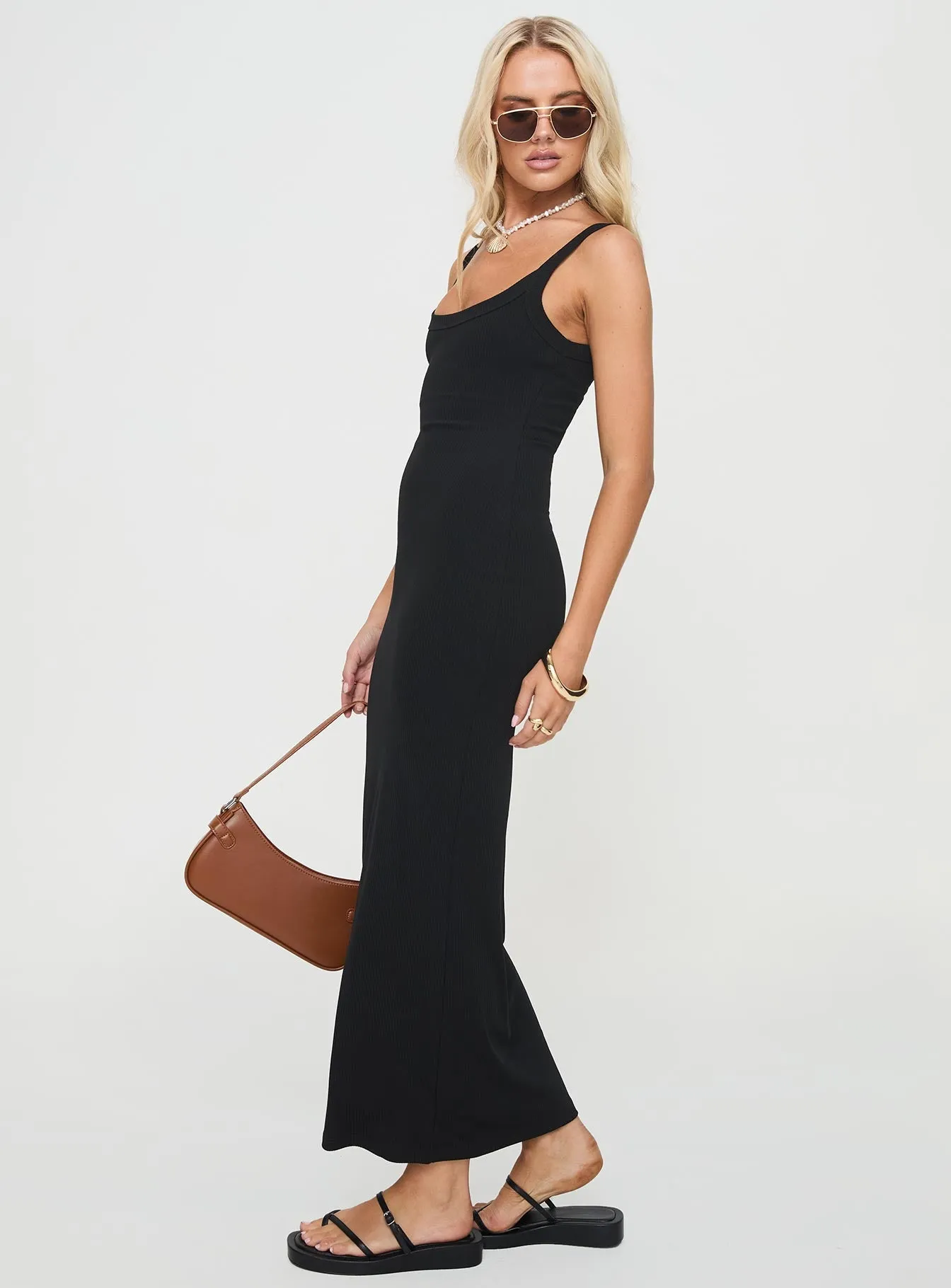 Montwood Maxi Dress Black