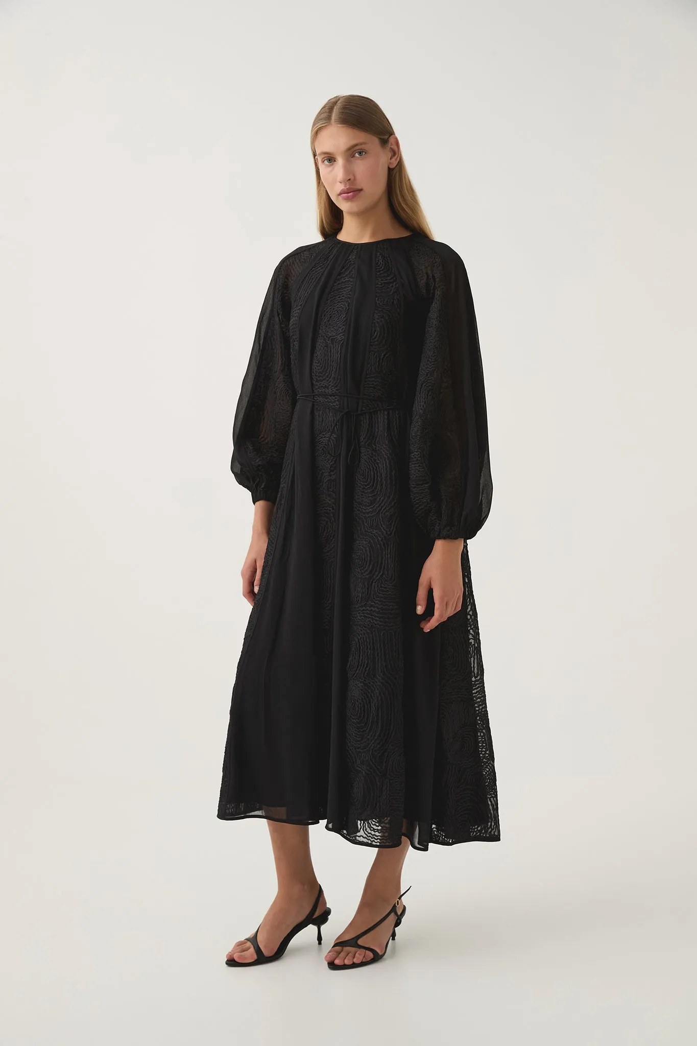 Soleil Blouson Lace Midi Dress